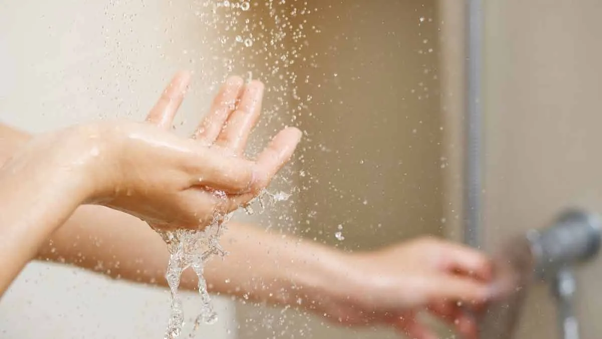 Huidverzorging bij ouderen: de juiste balans in douchegewoonten